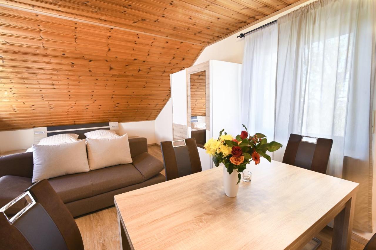 Pension Schoepke Бад-Штаффельштайн Экстерьер фото